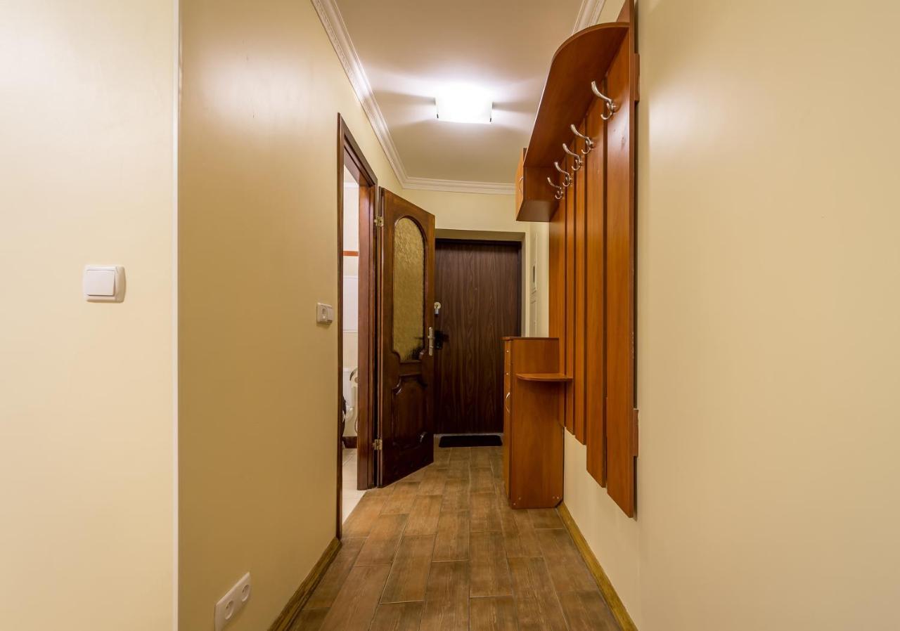 Apartment On Leonida Pervomais'Koho Kiev Exteriör bild